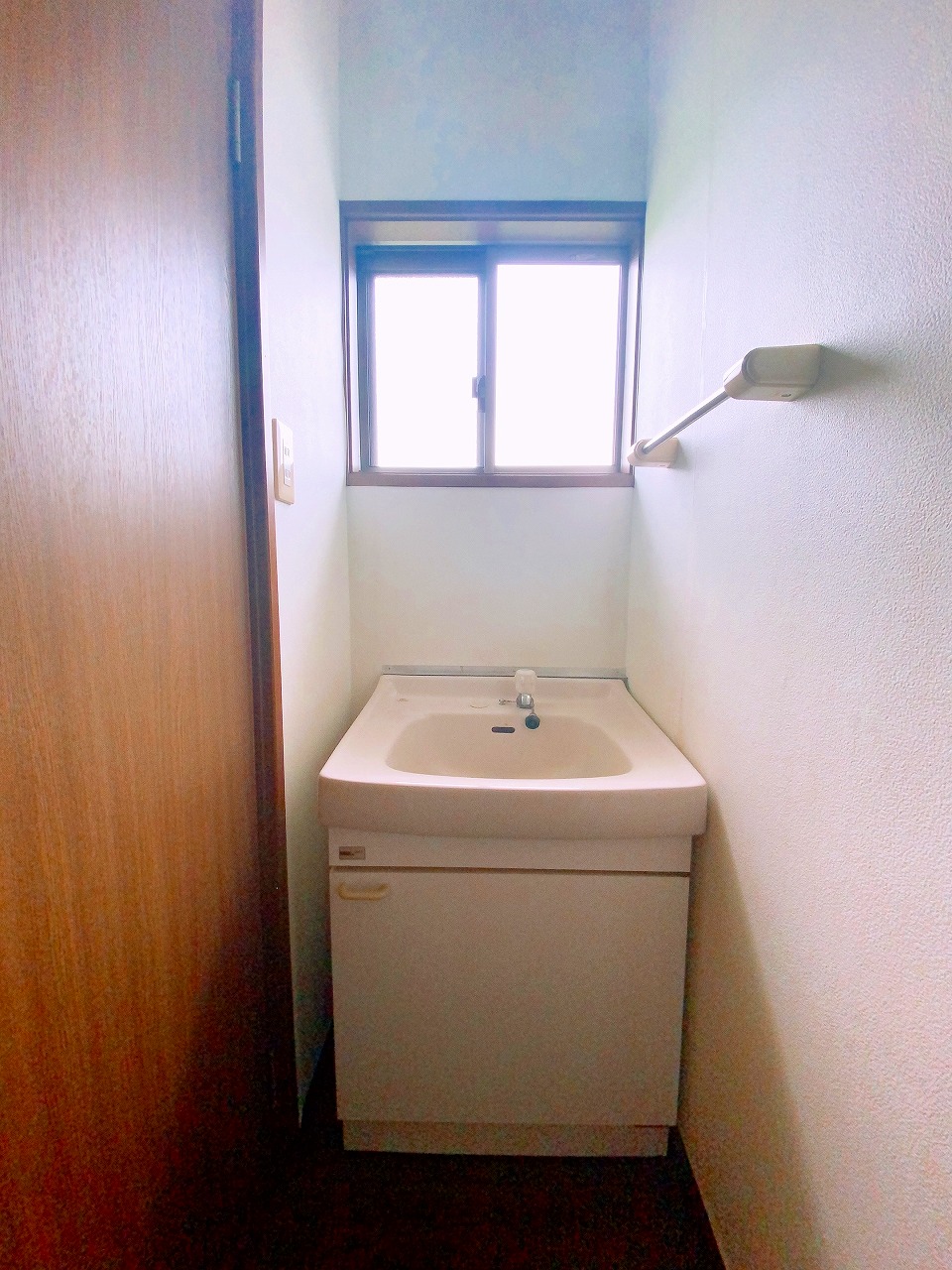 クレストコート2208